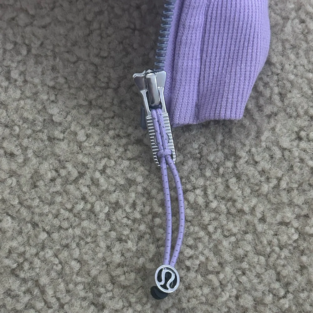 Purple Lululemon full zip scuba - size 4 - Picture 4 of 4